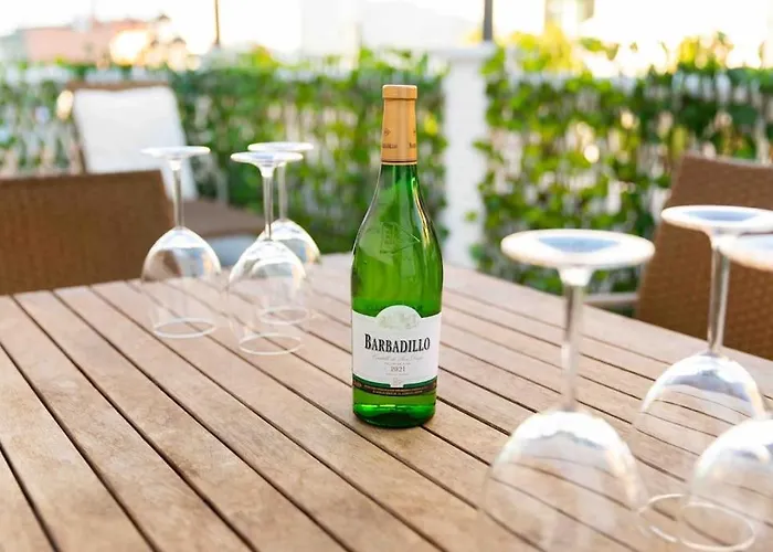 Modern 3-bed In Heart Of Torremolinos