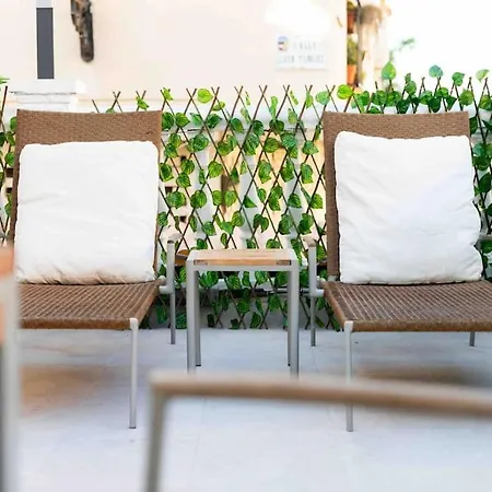 Appartamento Modern 3-bed In Heart Of